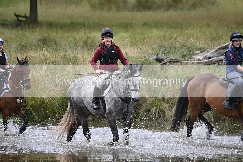 WJ7_3311 - Time at Water 12:15 to 12:50