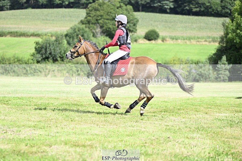 240825X-111038-32460 - 70cm XC 11.00 to 12.00