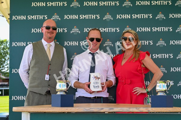 120725-Race 7-Aberama Gold-0710 - Race 7 5.25pm John Smith's Sprint Handicap