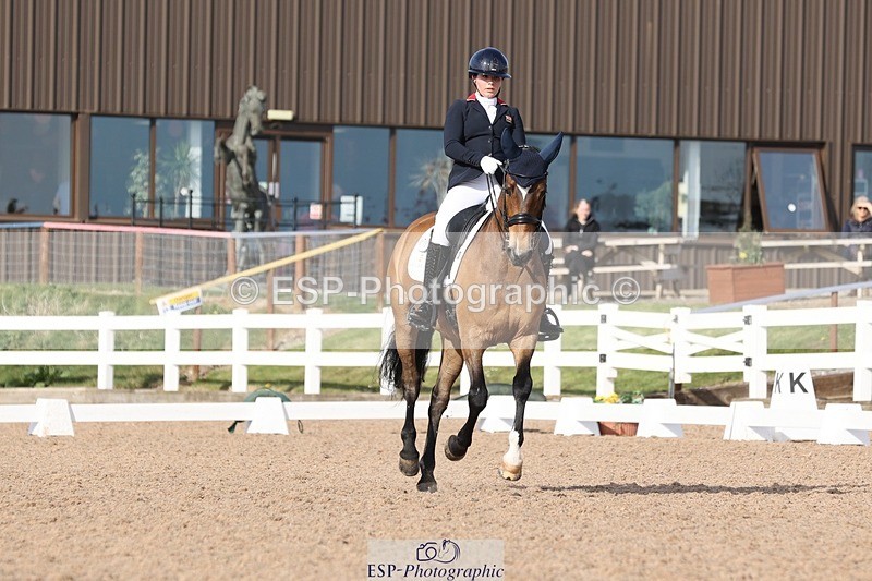 250404-163438-07545 - 115-Isla.Sully-Vagabond.De.Massa