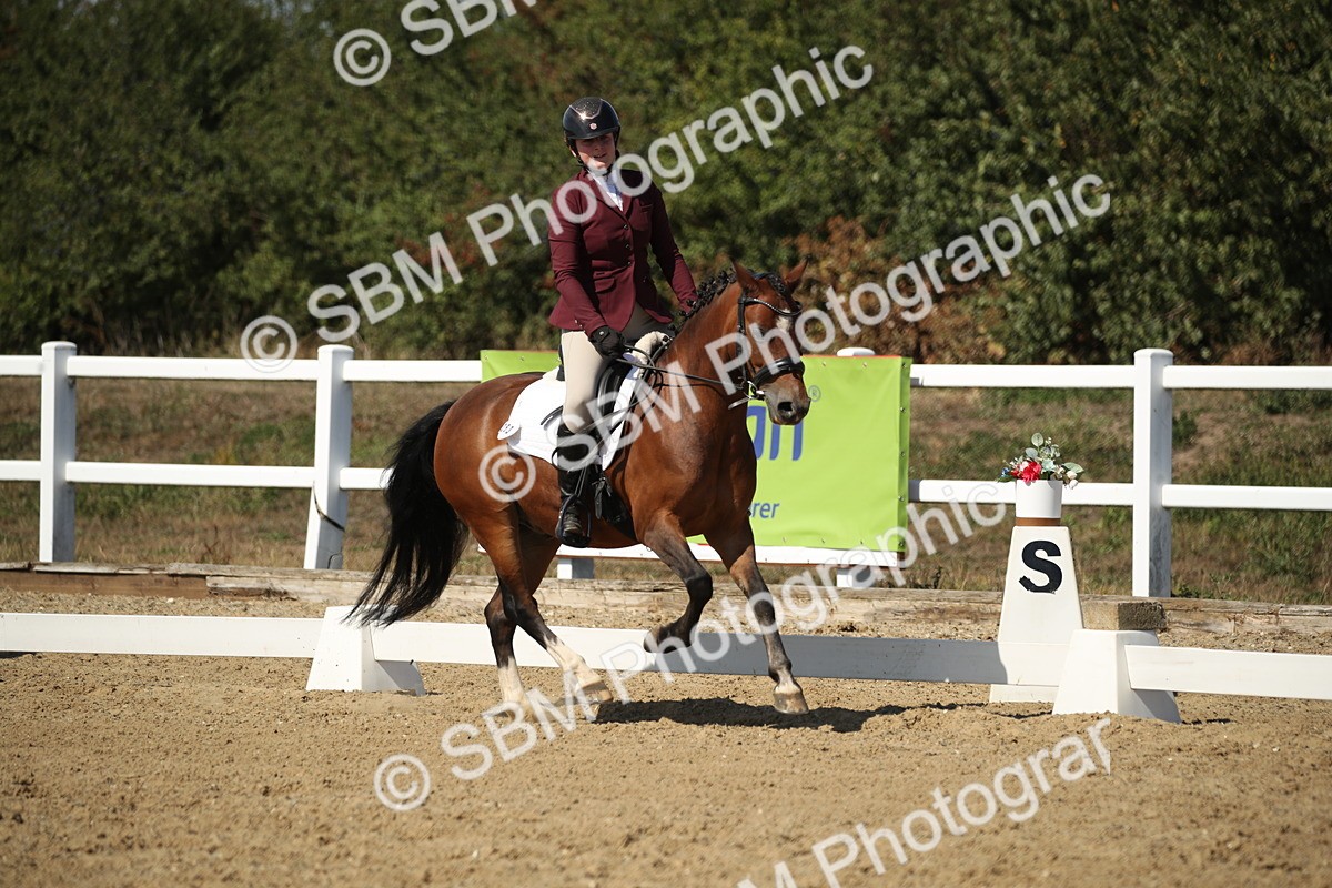 SBM_005818 - Class 11 - Novice 5 - 13.19-14.22