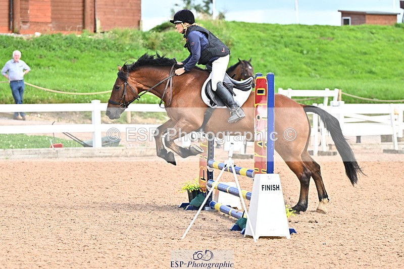 240723A-163119-00149 - 70cm