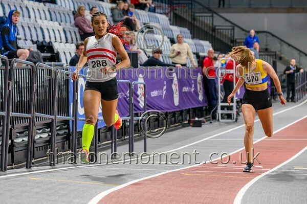Age26SUN-911013 - Track Female Set Two