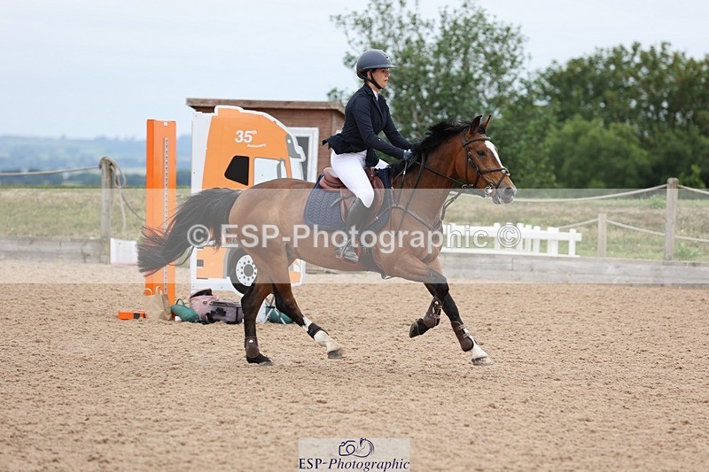 250629-114920-11624 - Cls 28 Pony Foxhunter Second Round