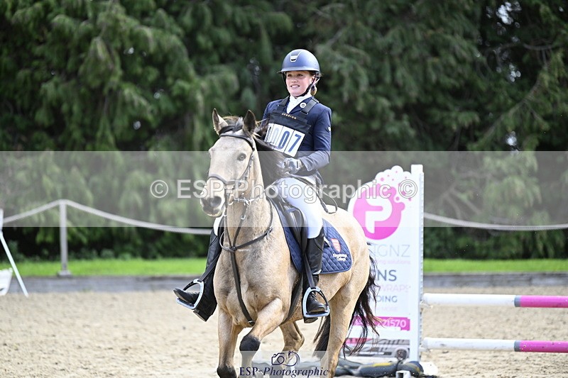 251005A-123605-03843 - Cls 08 Mini 70-75cm