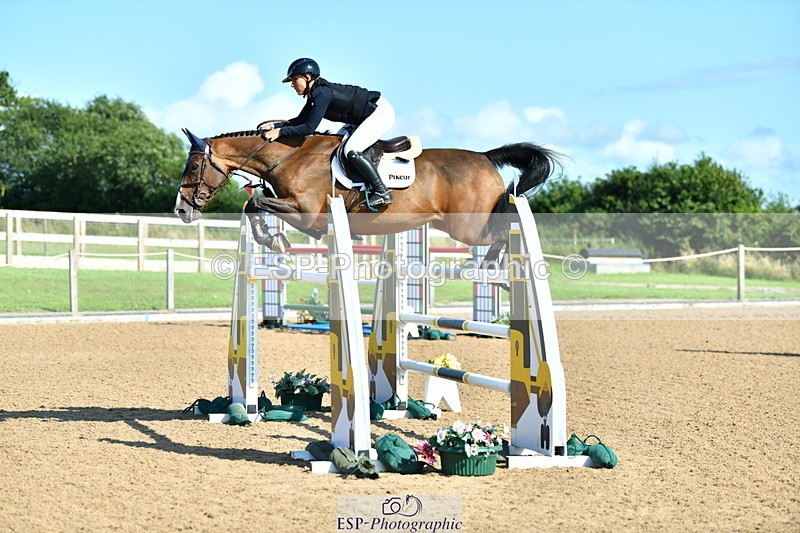 230723A-170412-13751 - Cls 8, 2 Star Medium 1.35m