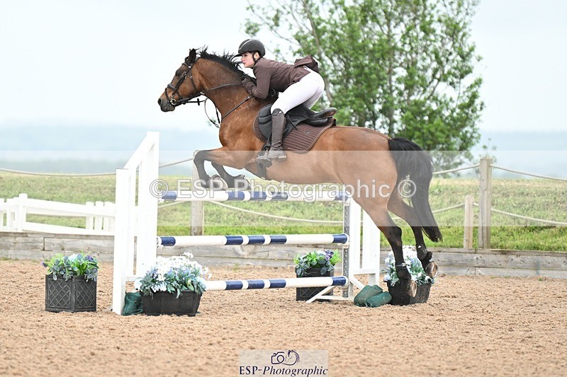 250607-130223-01130 - Cls 13 Pony Foxhunter and 1.10m