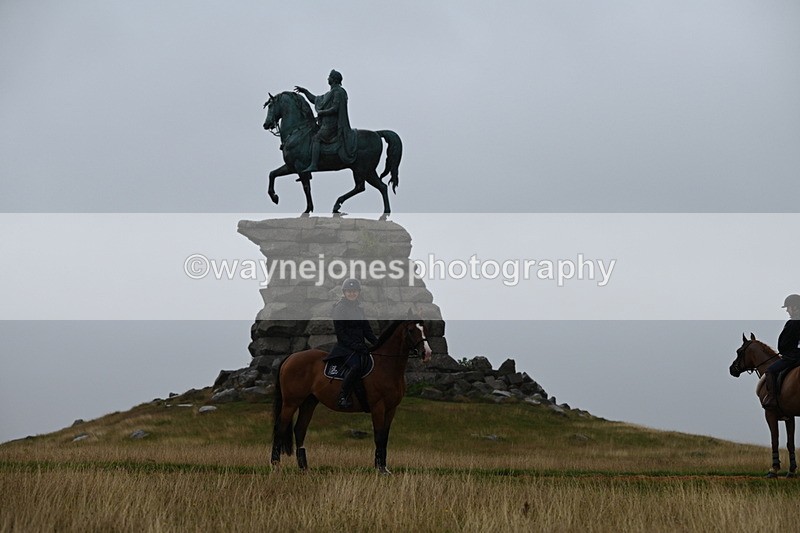 DSC_0724 - Time at Statue 10:58 to 11:53