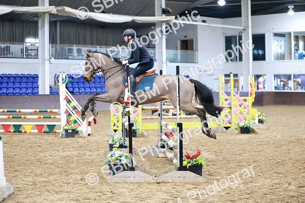 SBM_000339 - Class 2 - Senior British Novice 90cm