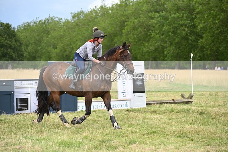 WJ6_3796 - Time at Jump 12:22 to 13:03