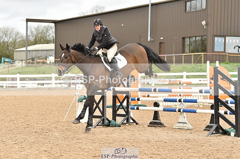 240403A-142532-00780 - Cls 4 Newcomers and 1.10m Open