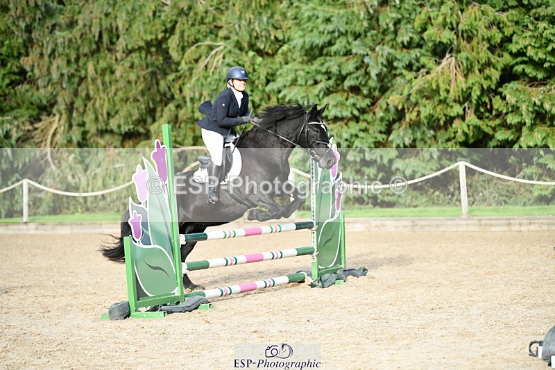 251004A-164527-02197 - Classes 10 & 11 80cm