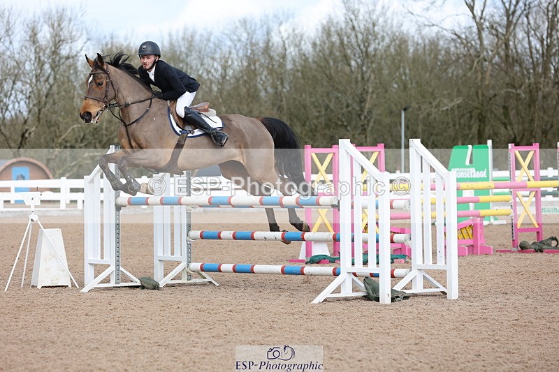 240223A-121456-01149 - Cls 4 Snr 1.05m Open