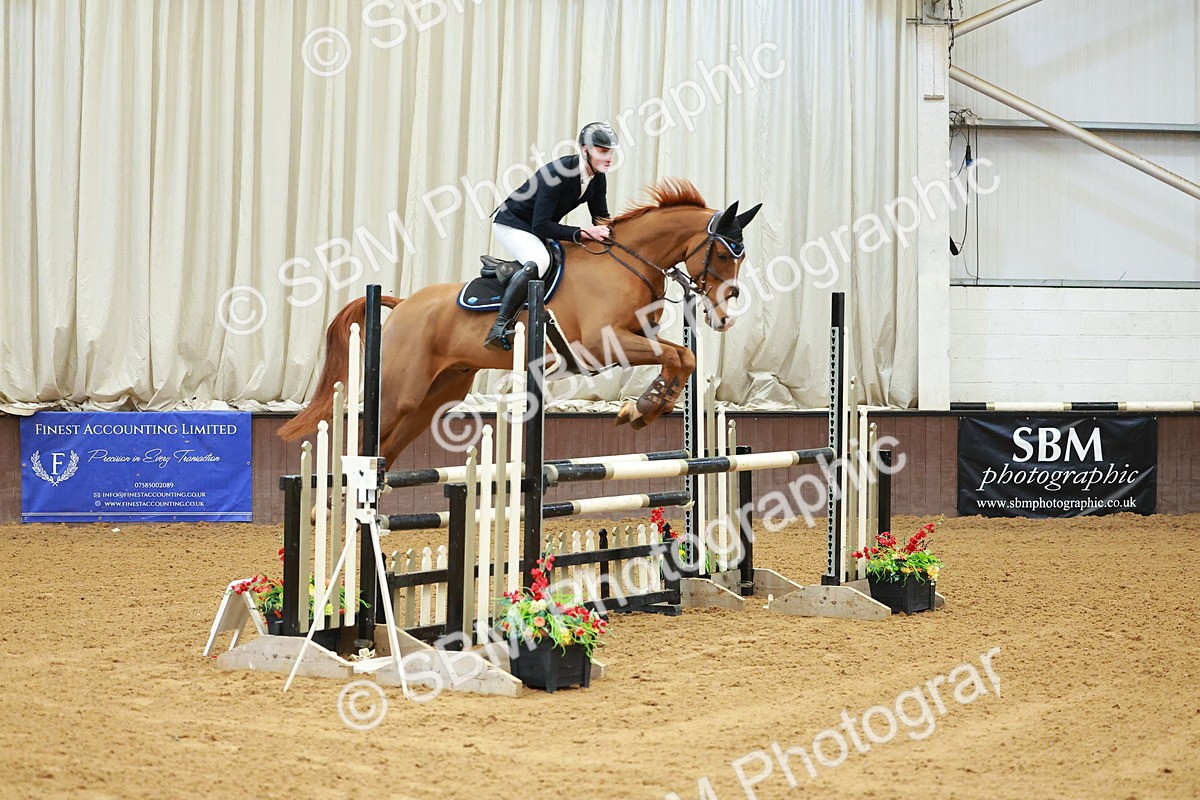 SBM_007024 - Class 19 - Senior Newcomers 1.10m