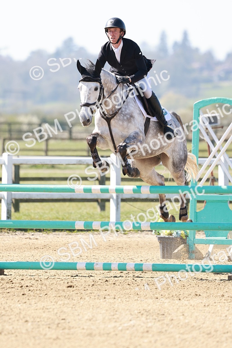 SBM_003928 - Class 16 - Senior 1.05m