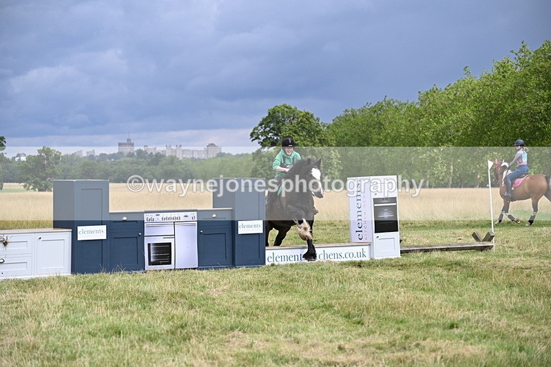 WJ6_2765 - Time at Jump 11:06 to 11:40