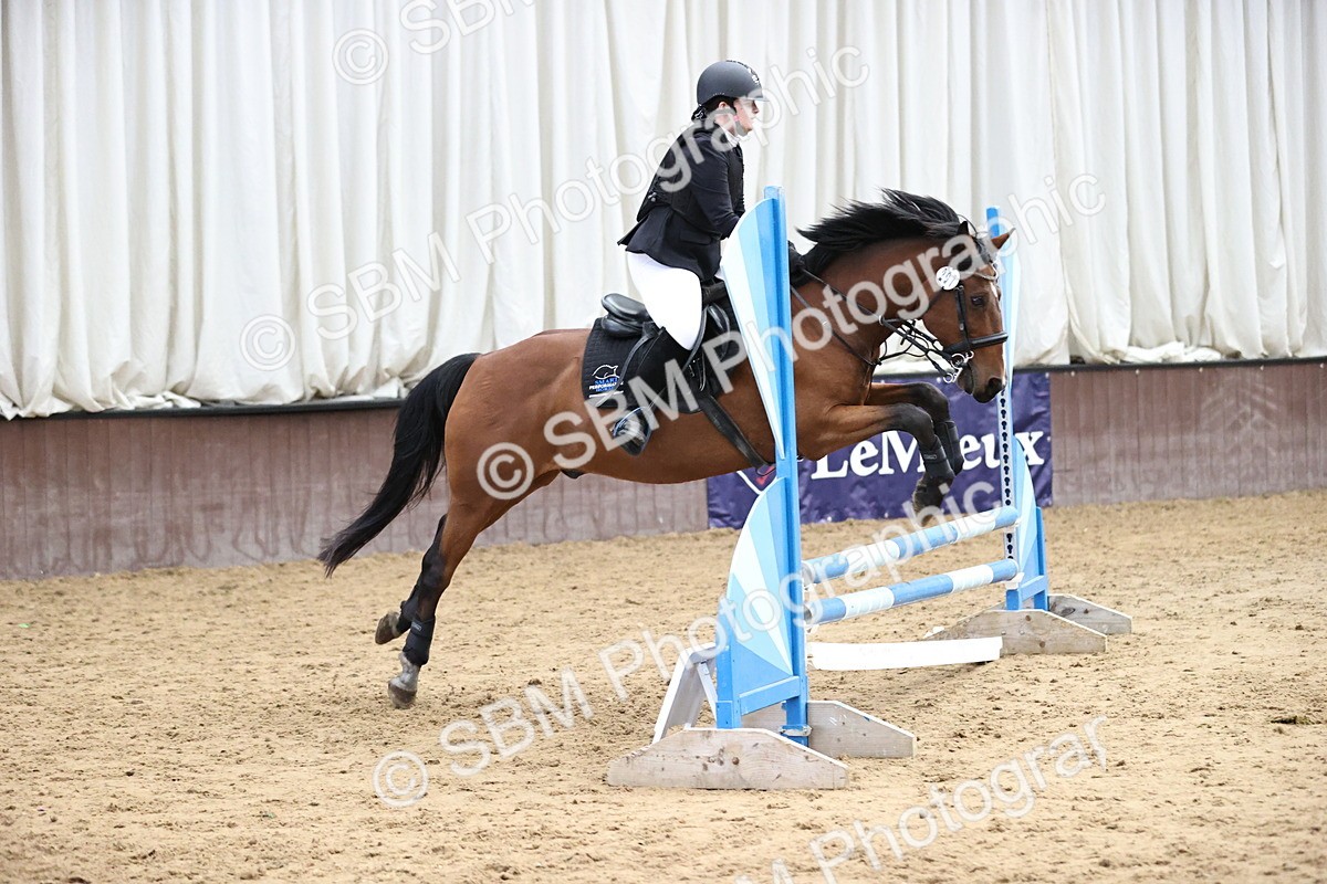 SBM_001683 - Class 5 - Henlow Veterinary Hospital 70cm