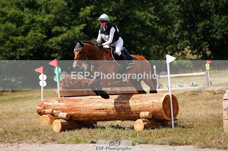 250802A-125814-04199 - B-082-Esther.Cook-GRANDISSIMO