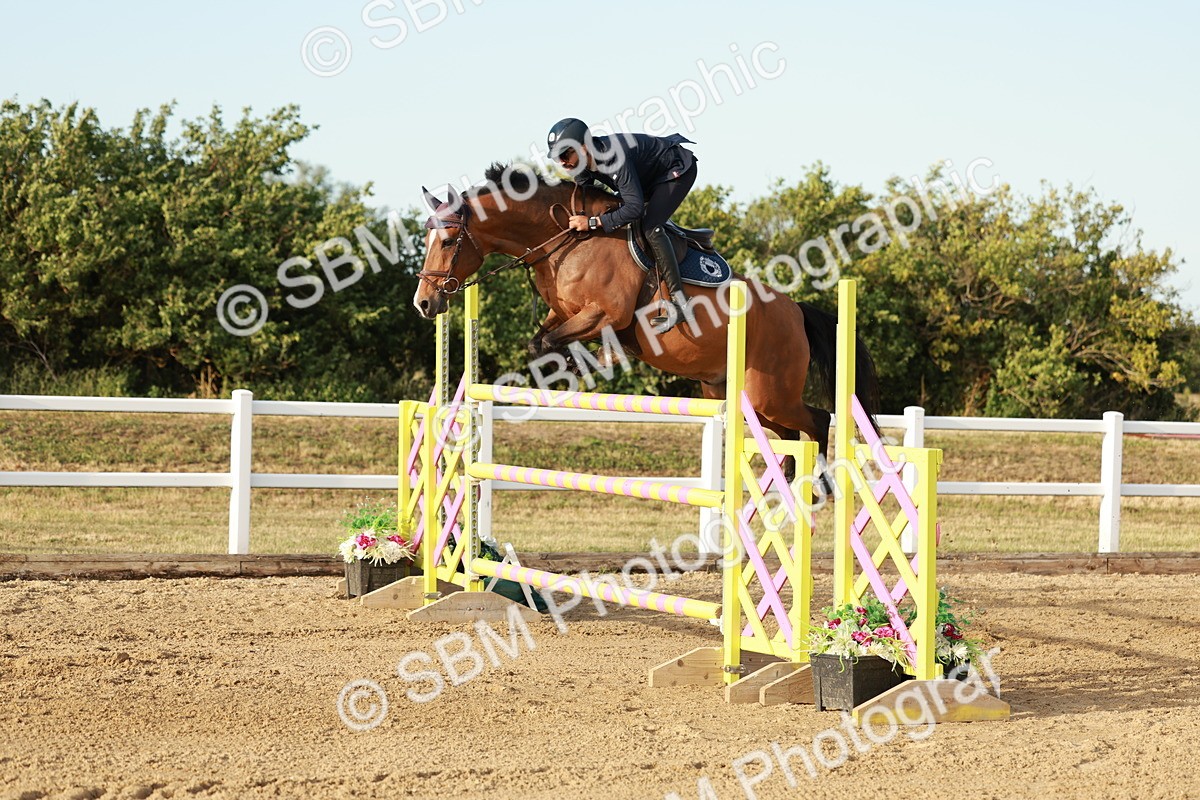 SBM_009079 - Class 6 - National 1.30m 1.40m Open Handicap