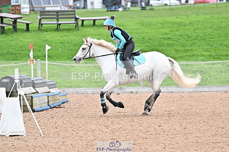 241012A-102527-00235 - 70cm