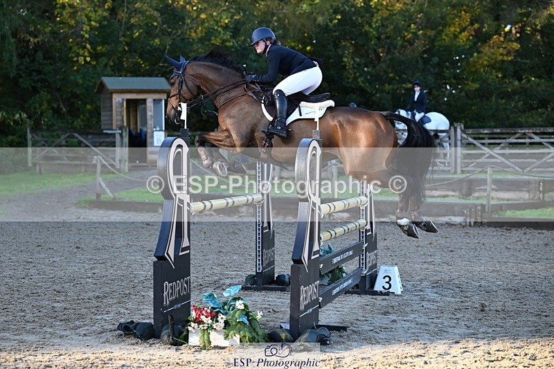 251024A-094327-06196 - B-101-Jemima.Stratton