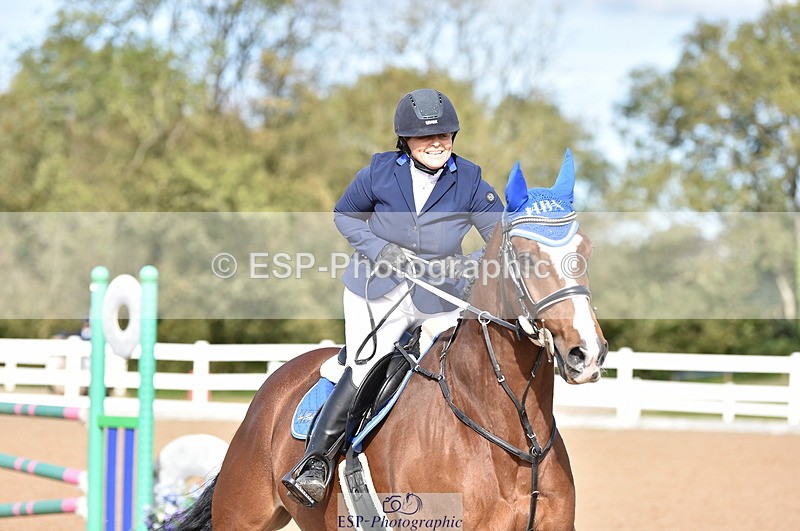 231015A-131910-08292 - Cls 25 95cm Amateur Q 2nd R