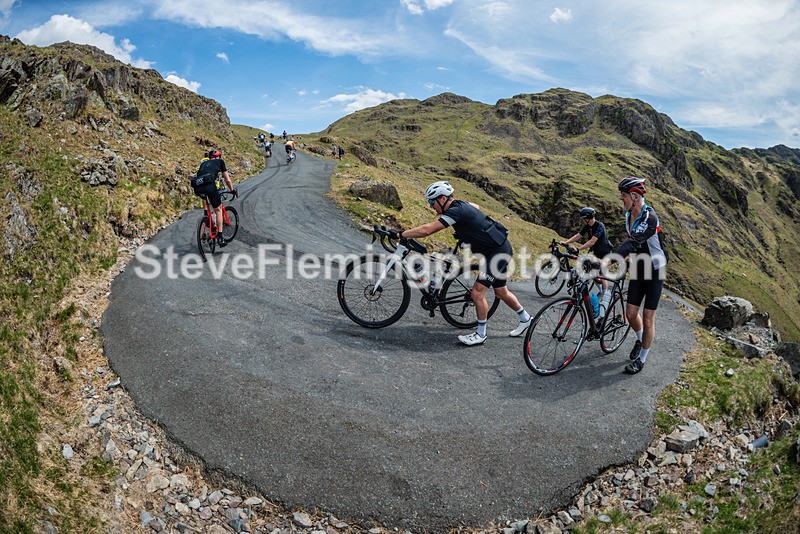 135717 - Hardknott Hairpin 13.00 - 14.00