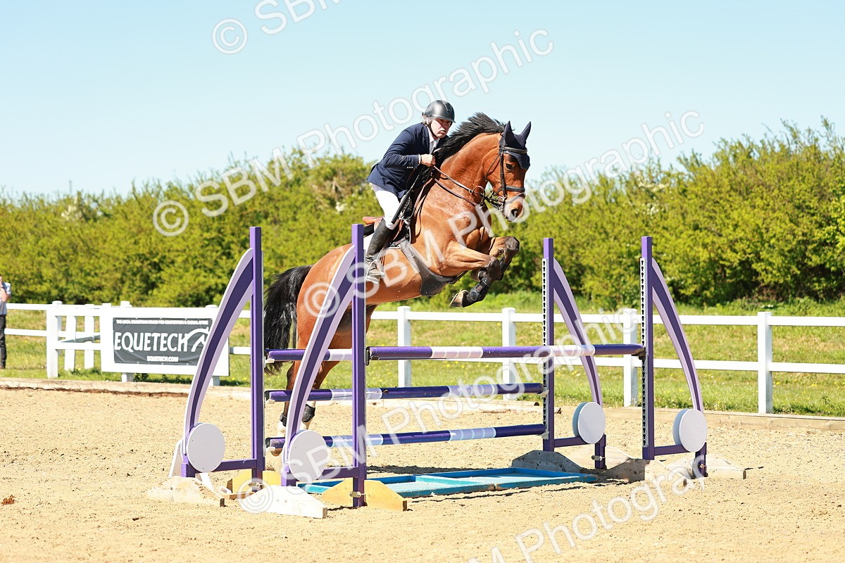 SBM_001445 - Class 4 - Senior Newcomers 1.10m