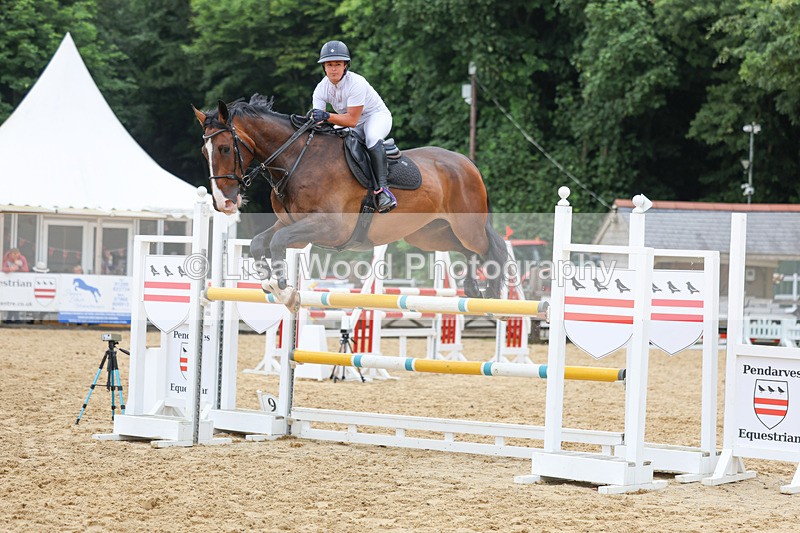 3E7A6545 - Class 9: Senior 1.15m Open