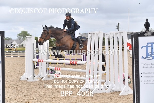 BPP_4058 - CLASS 4 Senior BritiNovice/ 90cm Open