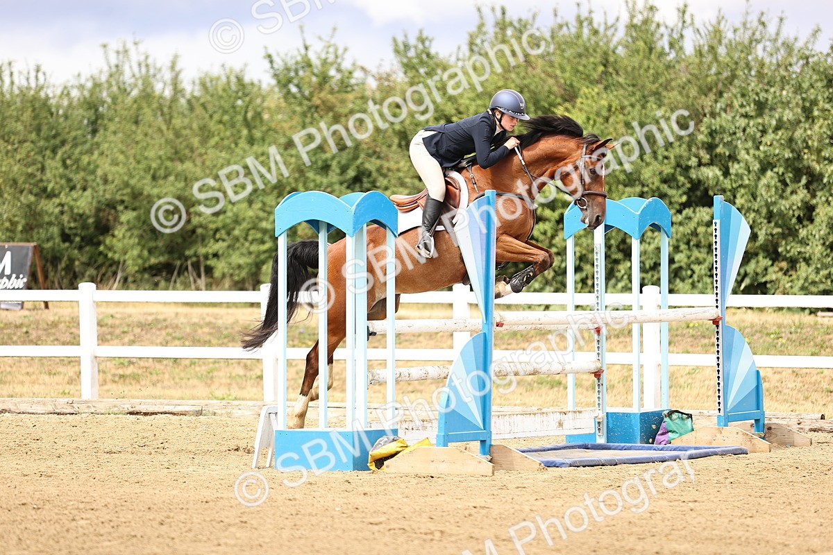 SBM_026851 - Class 13 - Senior Newcomers - 1.10m