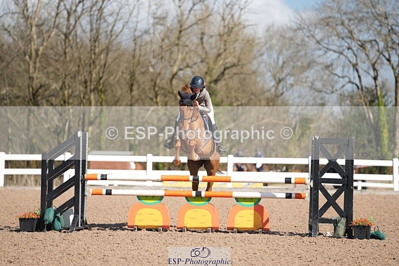 250329-100645-03547 - Cls 20 British Novice and 90cm
