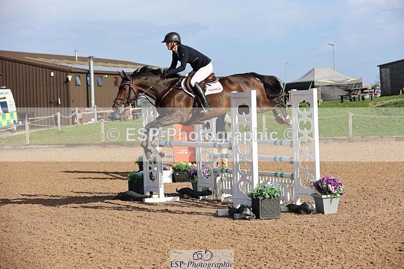 250911-094218-00448 - Cls 1 Snr 1.05 & 1.10m