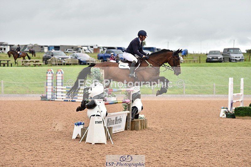 230812A-145822-10098 - Cls 36 Nat 1.30m Open