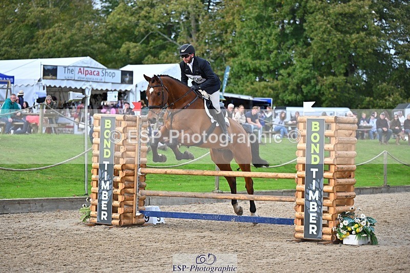 241027-141135-17771 - 555-Kane.Phillips-GURRAUN.CATCH.UP