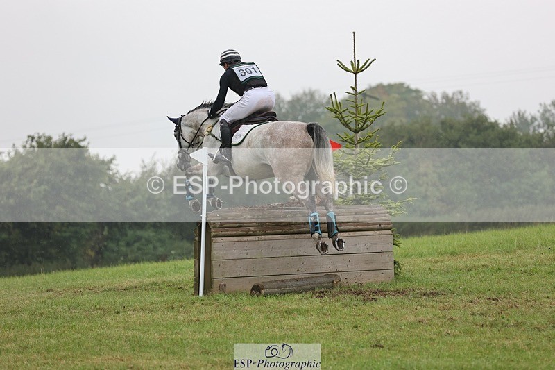 240901A-142834-09571 - 301-Alexander.Bragg-SHANNONDALE.LUDO