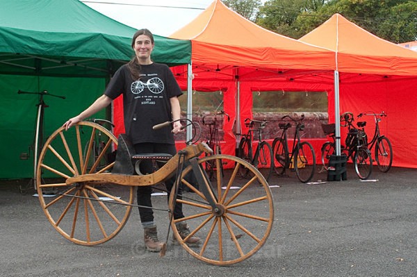 keir-lady-01 - Wheels & Transportation