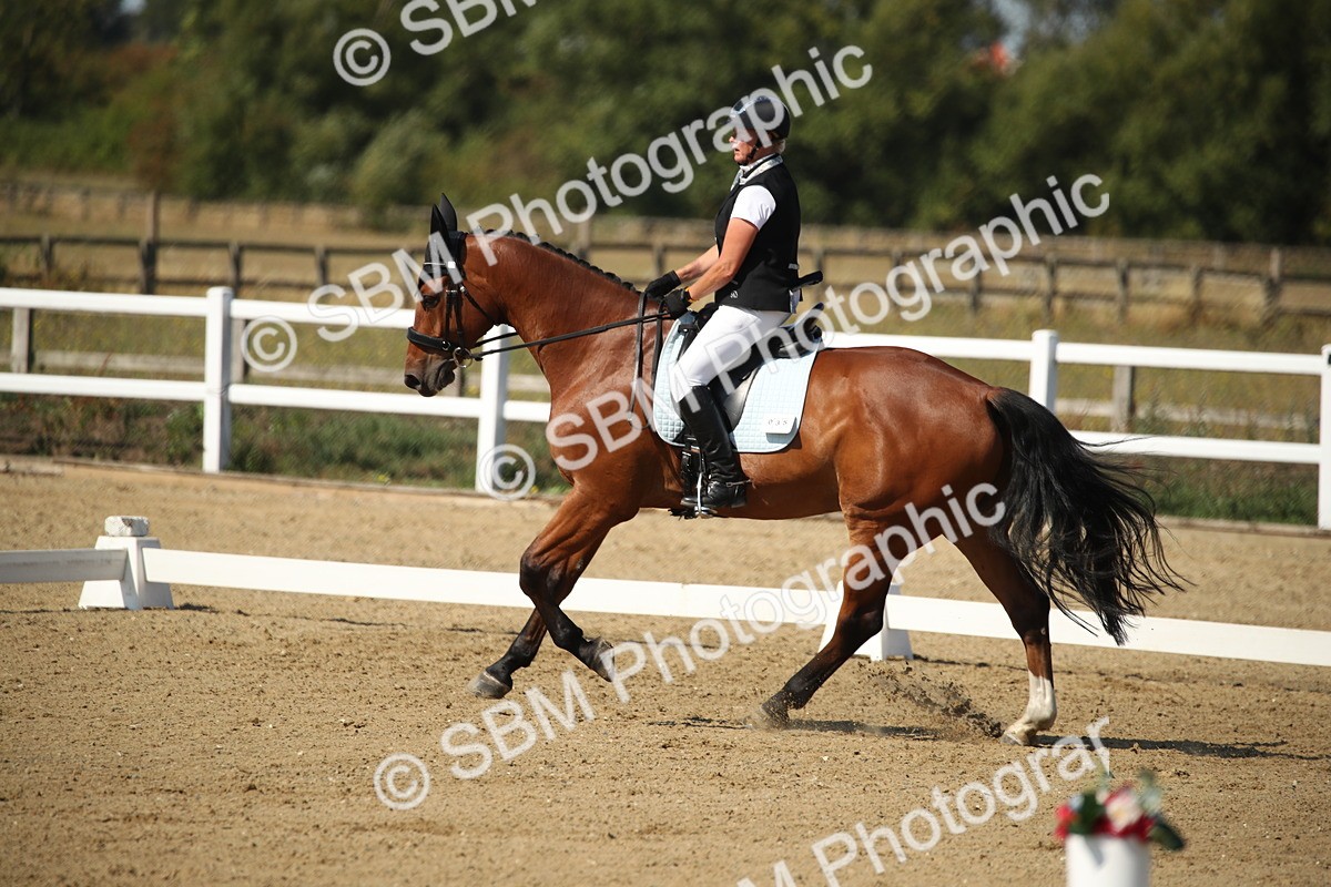 SBM_004148 - Class 11 - Novice 5 - 10.24-11.20