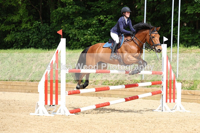 3E7A1125 - Class 13: Senior Newcomers/1.10m open