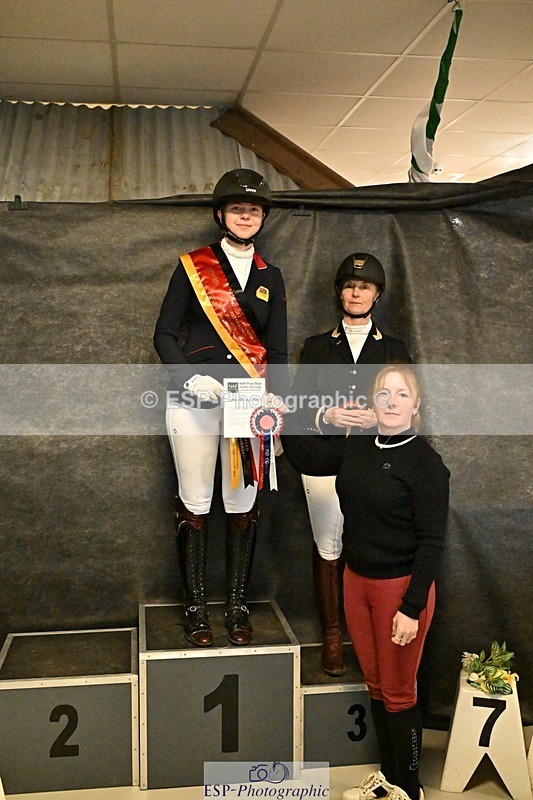260215-104420-04597 - Cls 17 FS Adv Medium Silver Presentations