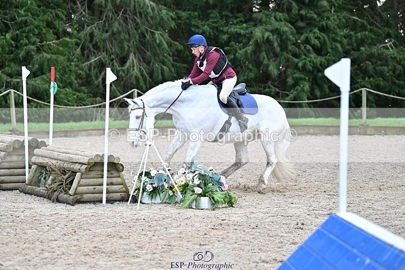 240302-110100-00612 - Cls 1 70-75cm 9.55 to End