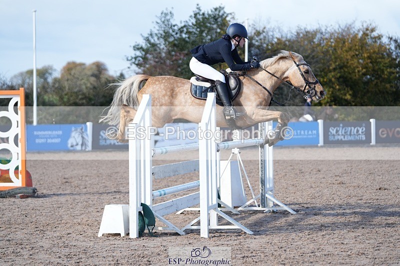 251025-133139-00545 - Cls 10 Pony Newcomers and 1m