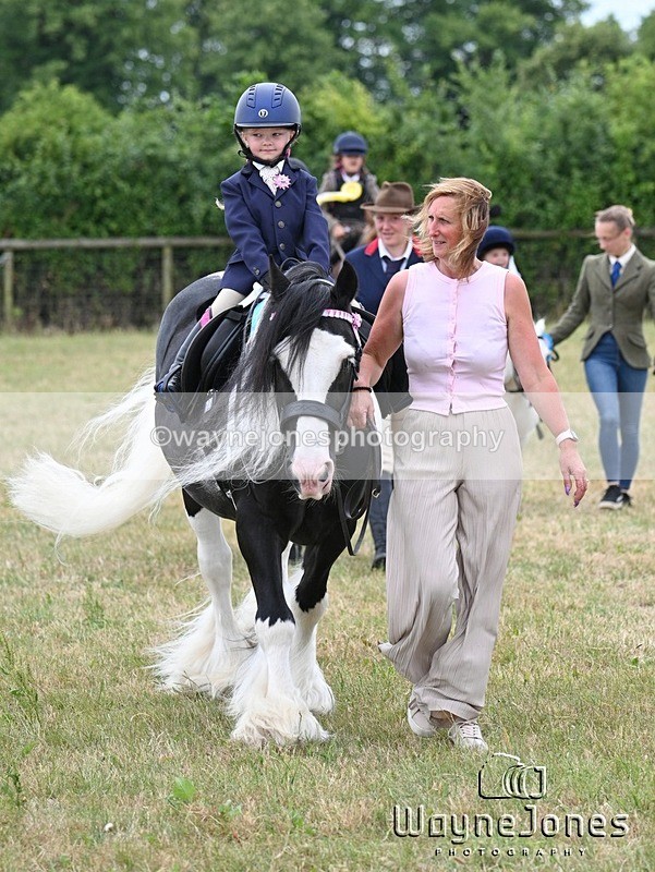 WJ7_3837 - Nancy & Churchill's first Show 22-06-25