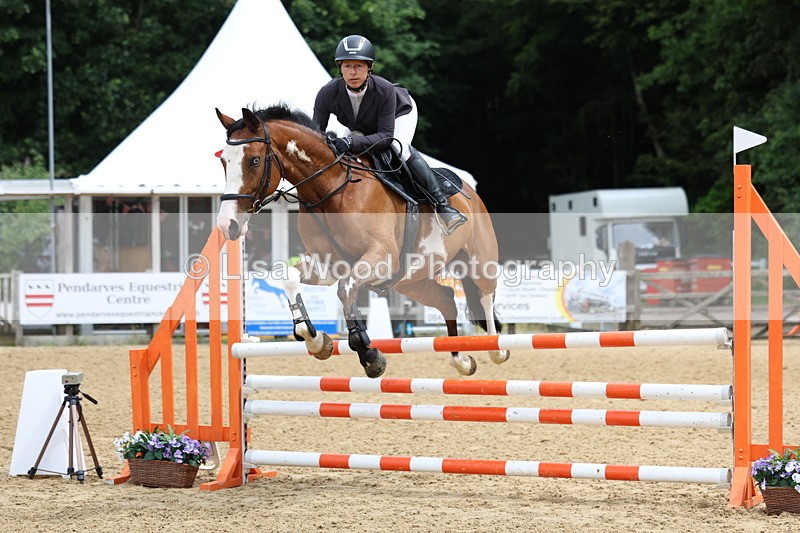 3E7A6236 - Class 4: Senior British Novice/90cm open