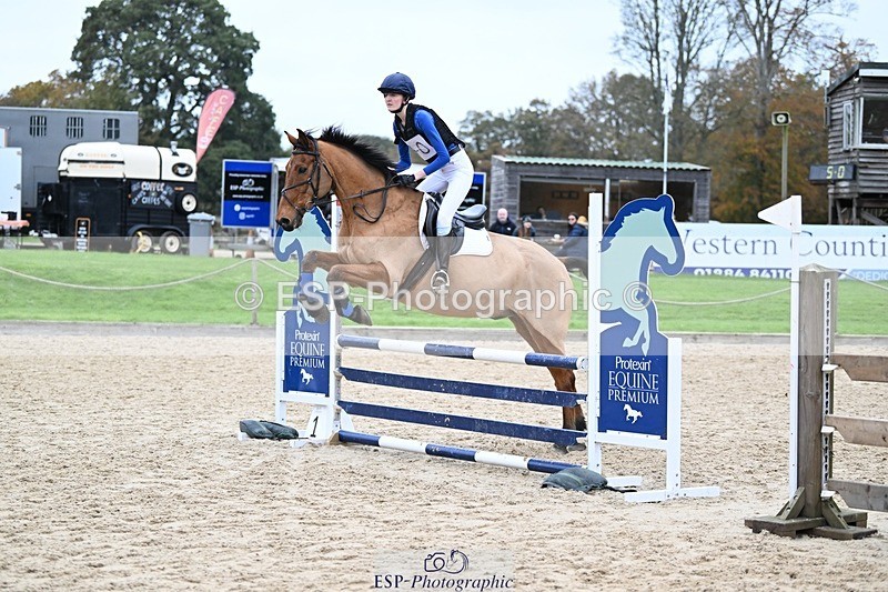 241116-131442-01495 - Cls 3 90-95cm