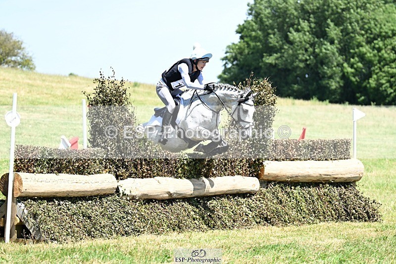 240629X-140412-3990 - 163-Henrietta_Hough-CORRIES_ROBS_STAN