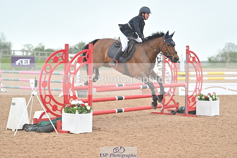 240505A-111306-04786 - Cls 3  Pony Discovery & 90cm Open