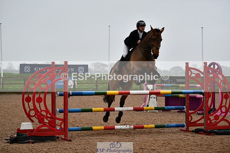 241102A-153853-06244 - SAT Cls 12 1.15m Members Cup