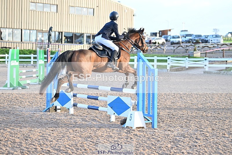 231119A-083420-04135 - Sun Cls 2 British Novice & 80cm Open