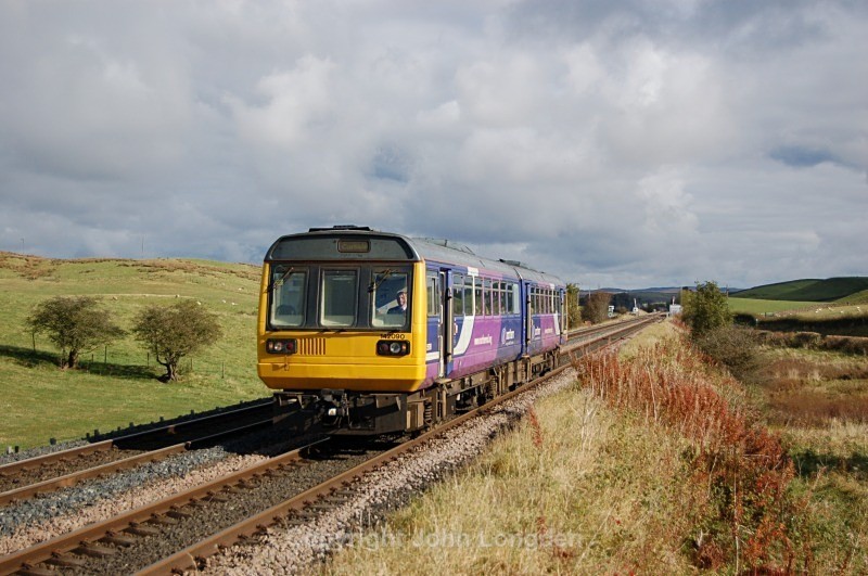 14.10.12 - 142090 10.10 Newcastle - Carlisle, Denton Farm UWC - Tyne Valley (west to east)